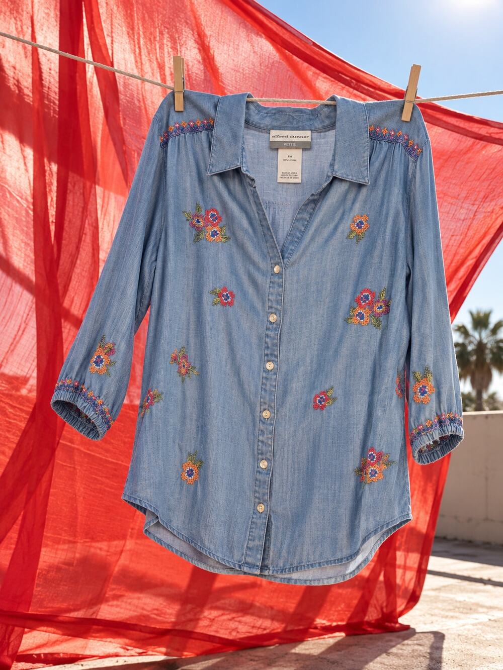 Alfred Dunner Petite M Chambray Floral Embroidered Button Up Shirt